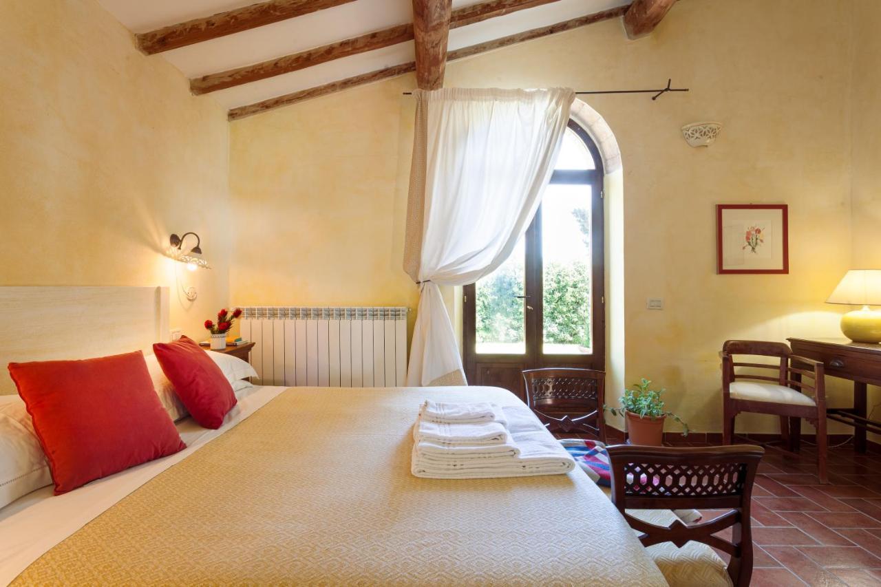 Agriturismo Bio Aia Della Colonna 萨杜勒尼亚 外观 照片